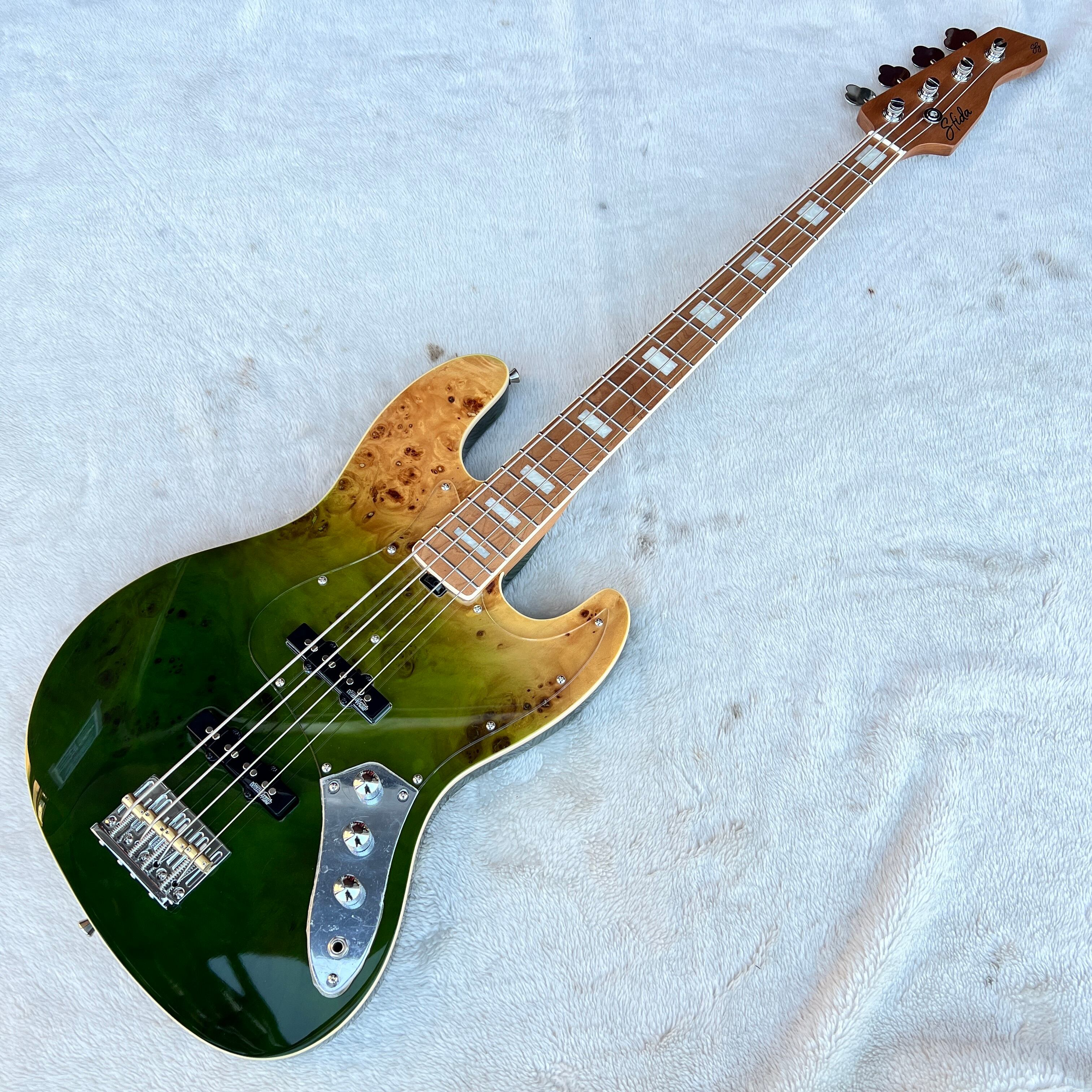 Squier by Fender MINI PRECISION BASS | MUSICSHOP BOB