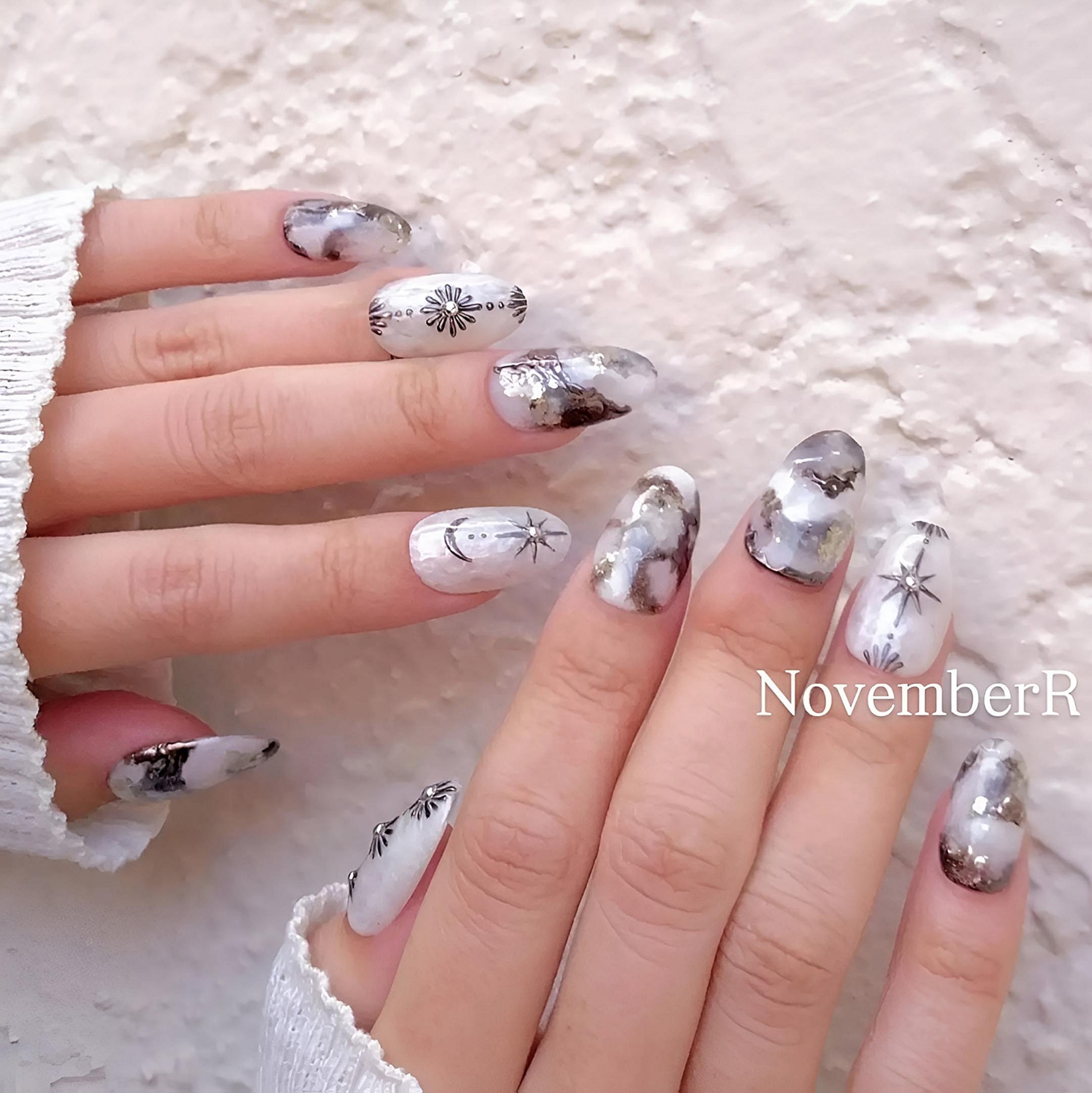 LA858☆ニュアンスネイルチップ | NovemberR 〰️ネイルチップ販売〰️