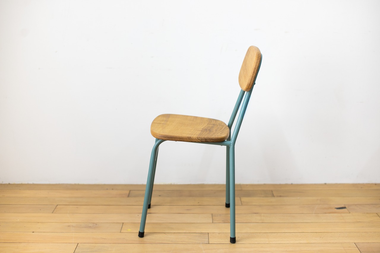 GOOD LUCK CHAIR 010