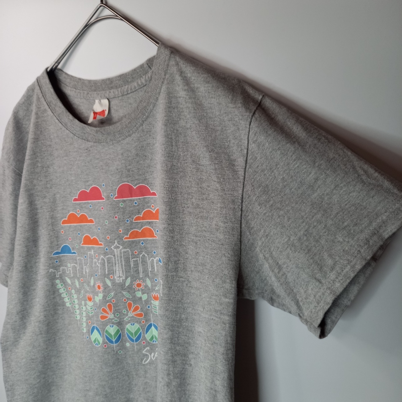 ヘインズ　クルーネック　プリントTシャツ　半袖　花柄　グレー　S