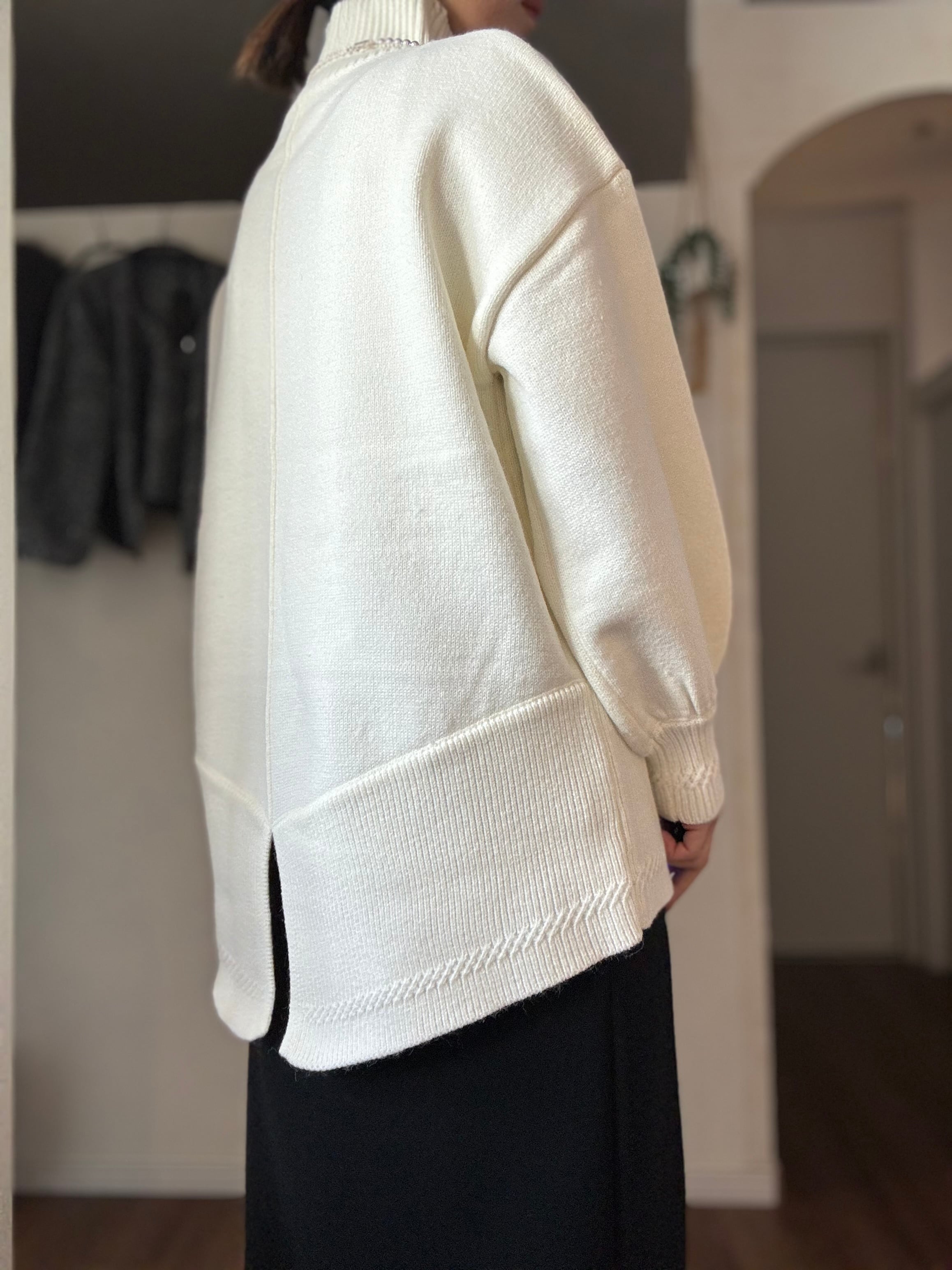 【SELECT】バックスリットリブ柄ニット