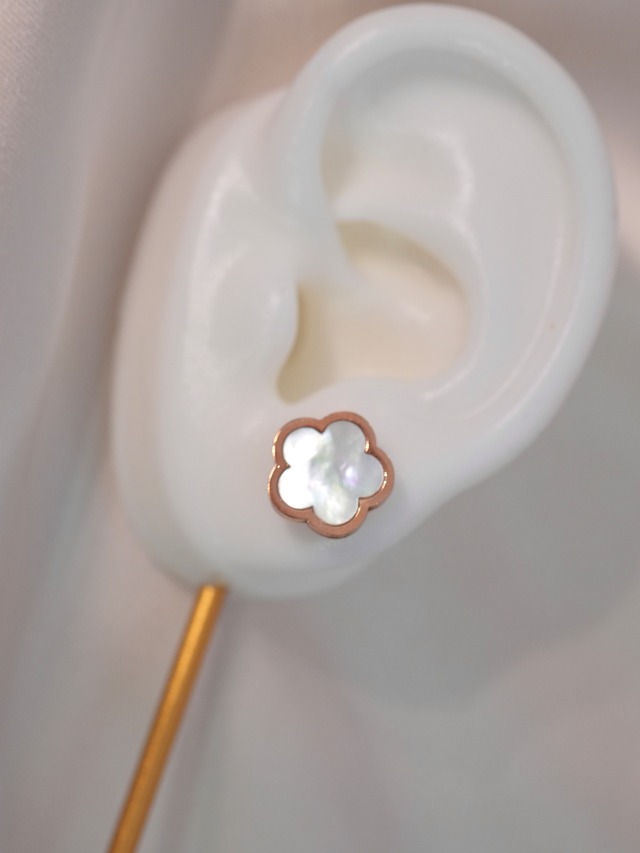 Shell flower pierce