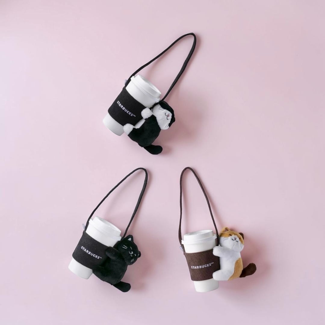 【台湾限定】【2026人気完売商品】STARBUCKS猫ドリンクカップホルダー 台湾スターバックス】抱きつき黒猫のドリンクホルダー | 台湾雑貨商店
