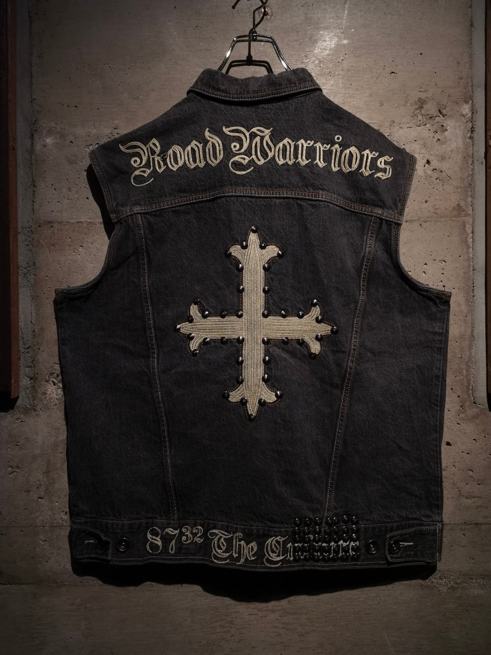 No.6 小さな革タグ デニム チャーム アンティーク加工 ビンテージ No.6 小さな革タグ デニム チャーム アンティーク加工 ビンテージ