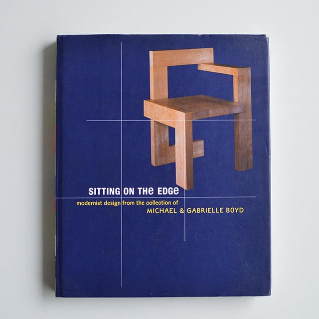 洋書SITTING ON THE EDGE ビジュアルブック