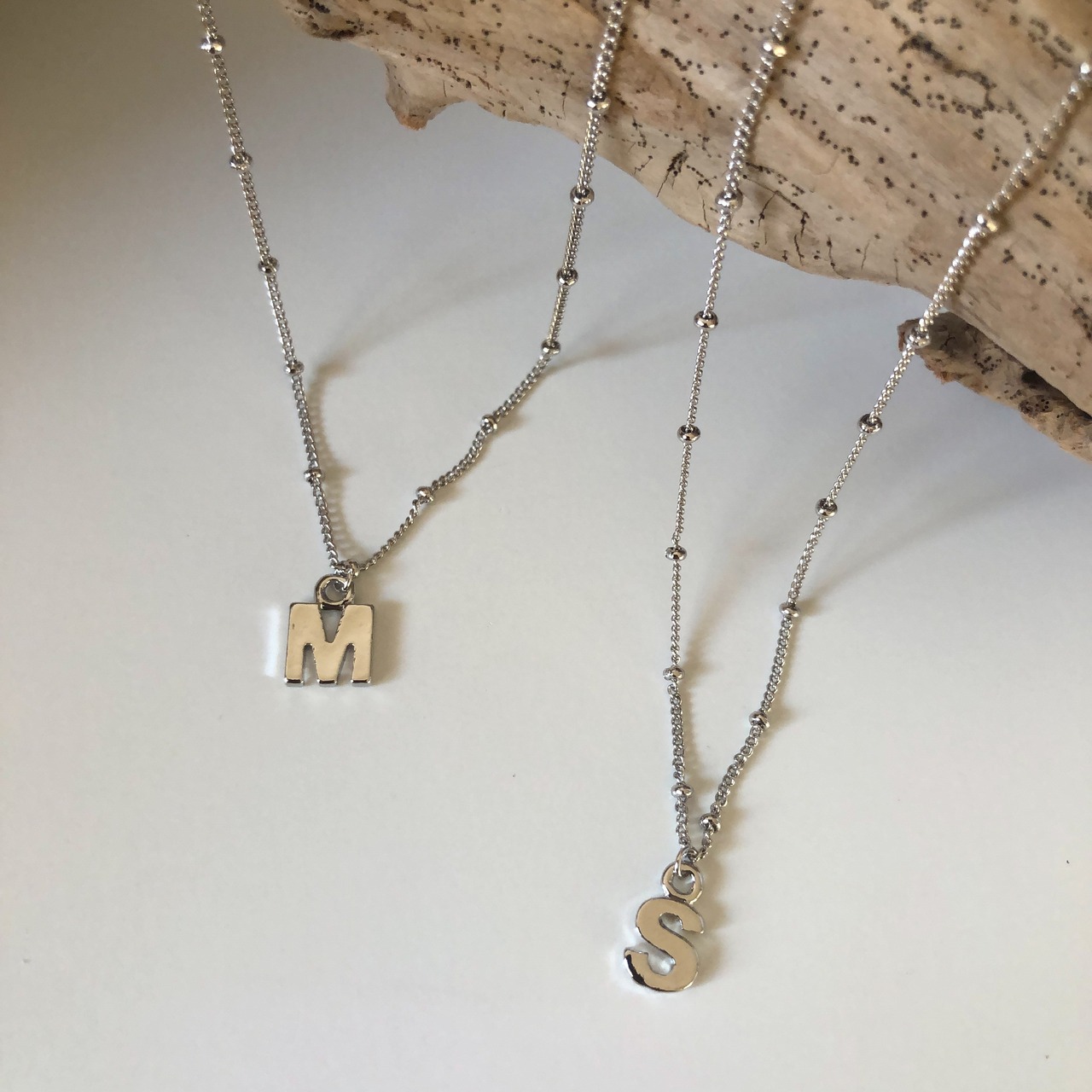 イニシャル　シルバーネックレス［SRN013］