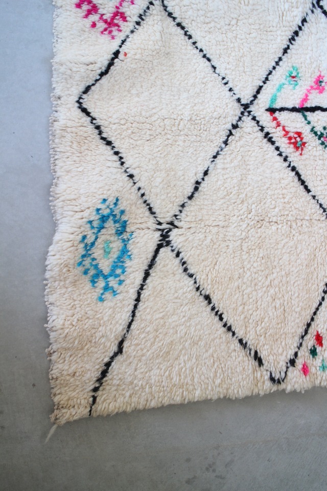 Moroccan rug Beni Ourain 170×106cm No268