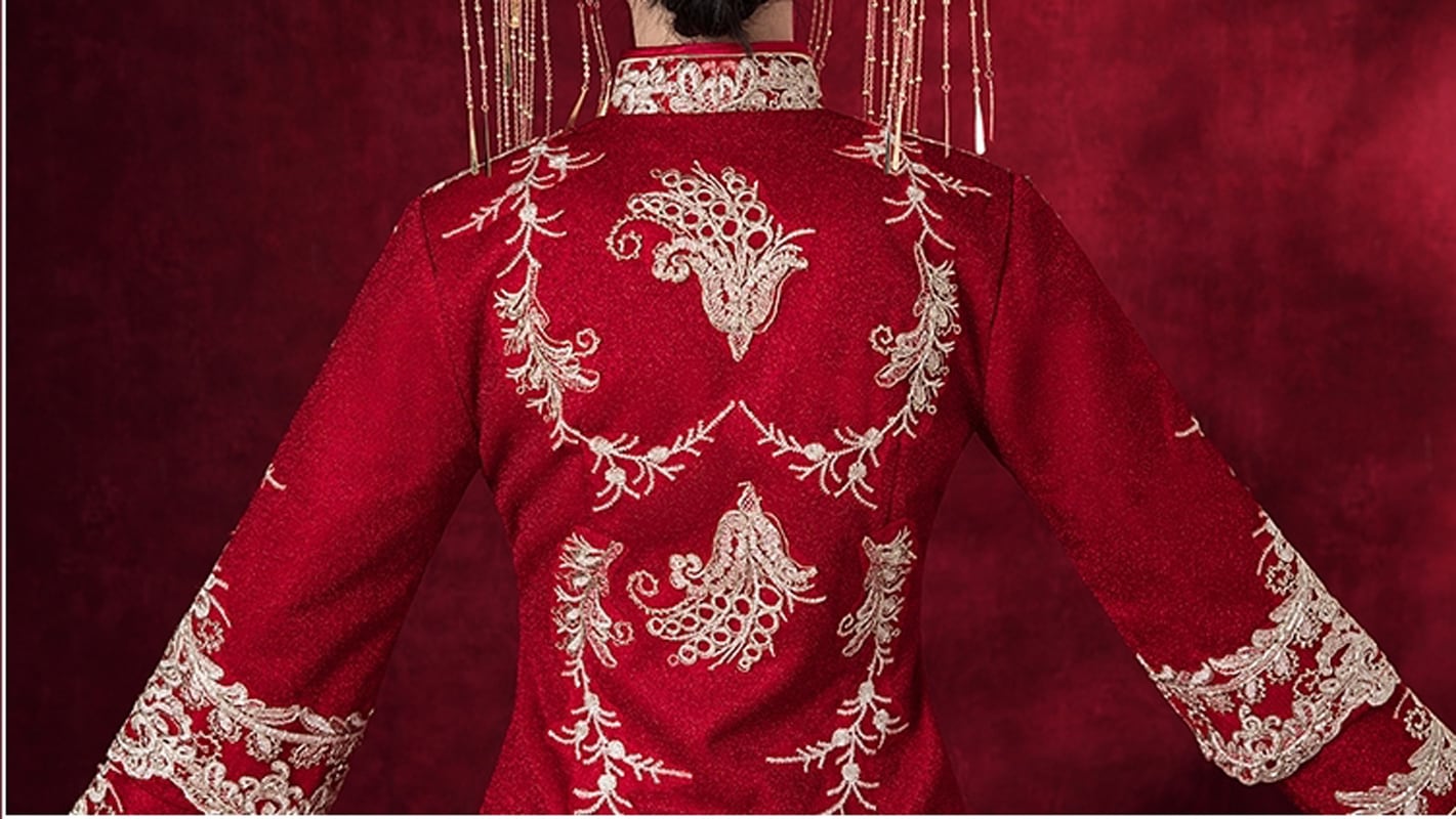 チャイナ風ウエディングドレス 結婚式ワンピース XS～4L レッド 赤い 長袖 刺繍 サテン 中華服 | elegant powered by BASE