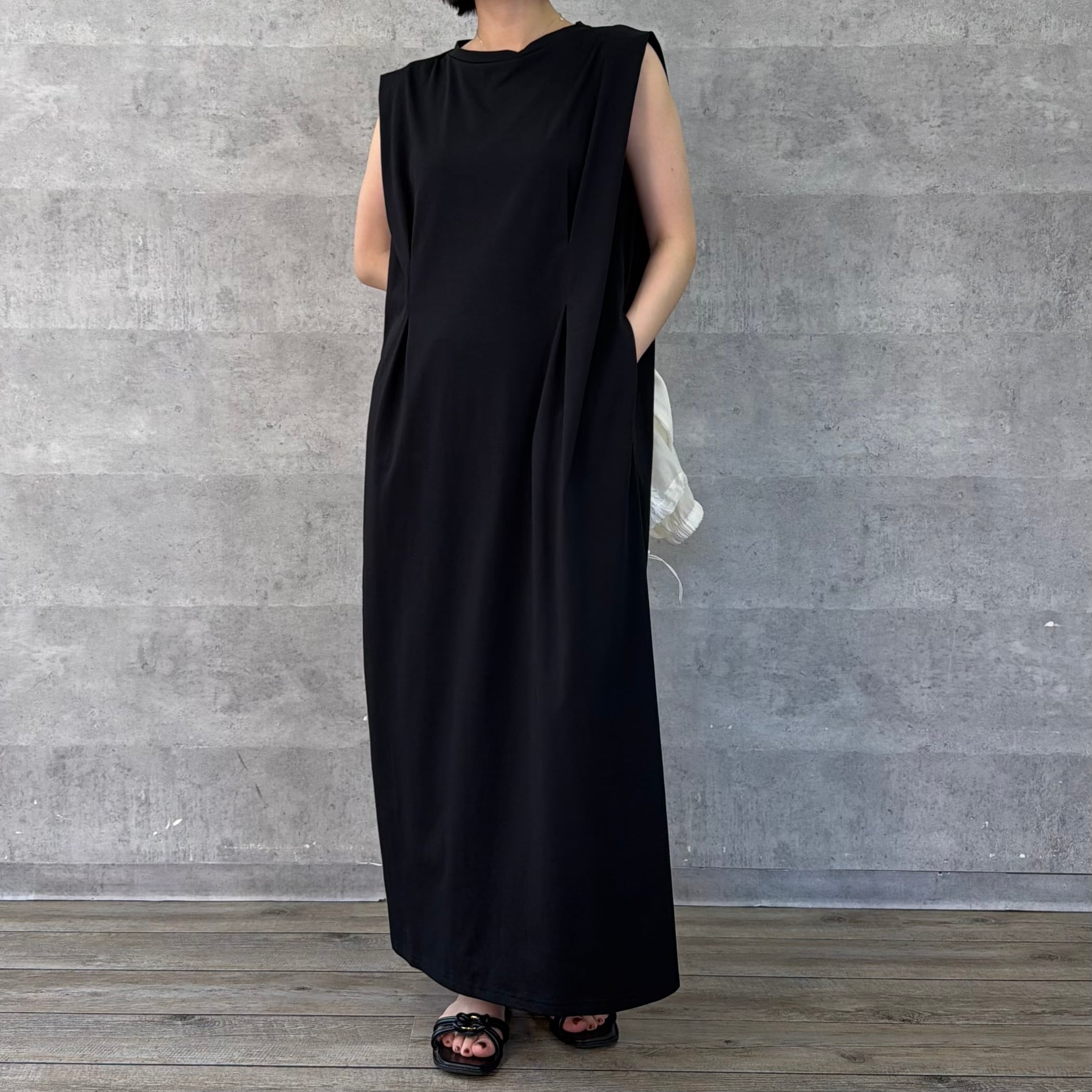 ショルダータックワンピース（NO.01262903） | AnnaKerry