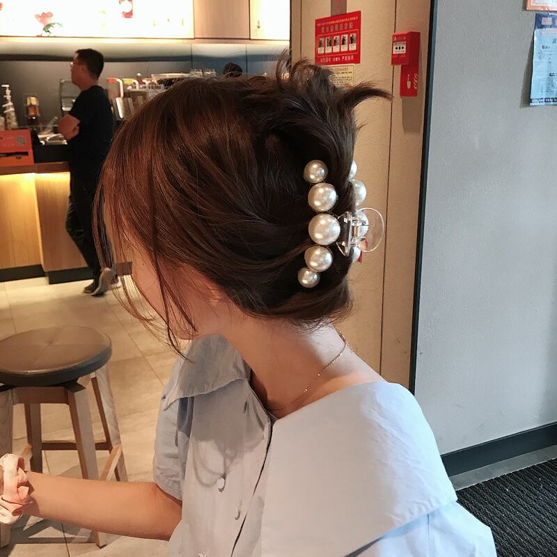 大きめヘアクリップ 大人可愛い 普段用 バンスクリップ ヘア