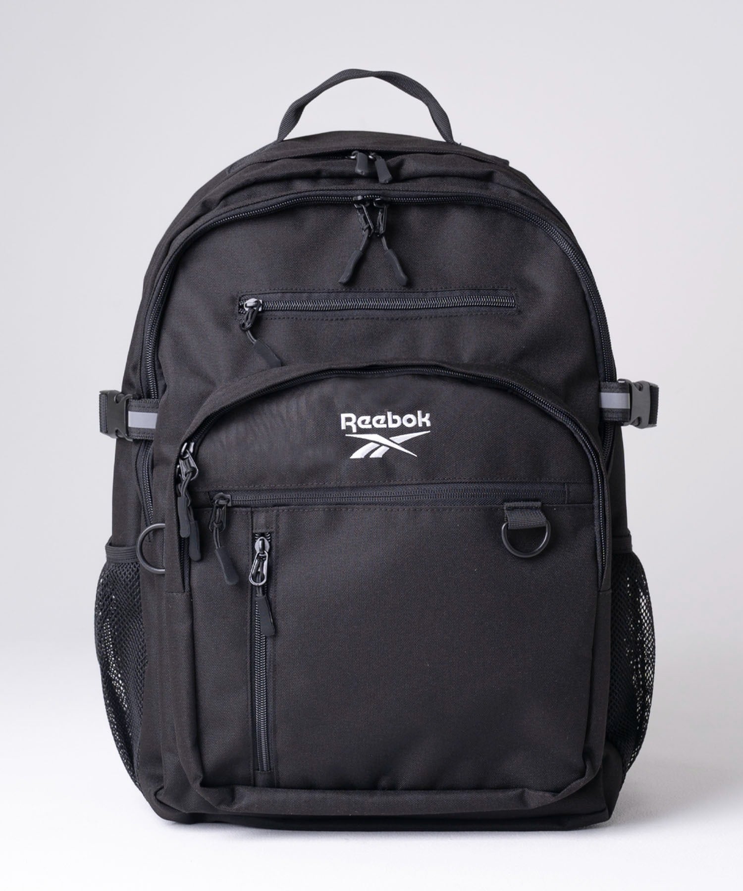 【リーボック】インテルナシオナル　バックパック ユニセックス向けのブランドをメインにした、カジュアルな洋服や服飾