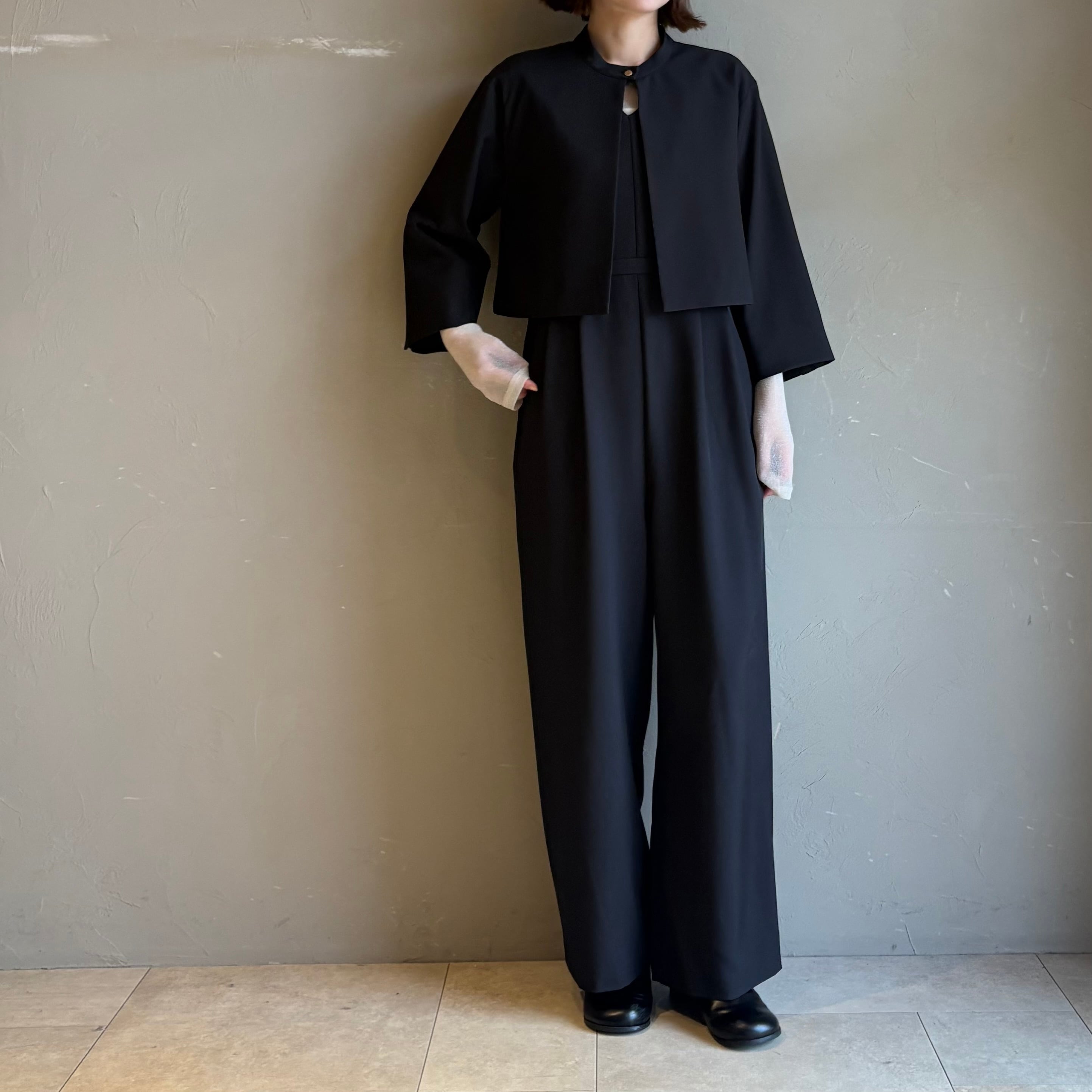 CHIGNON 】ジャケット付きサロペット（BLACK） | valance 福井
