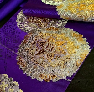 ⁡ 〈華紋の紫の袋帯〉SALE 紫色　アンティーク　華紋　織り出し　豪華　ラグジュアリー　美品 ⁡