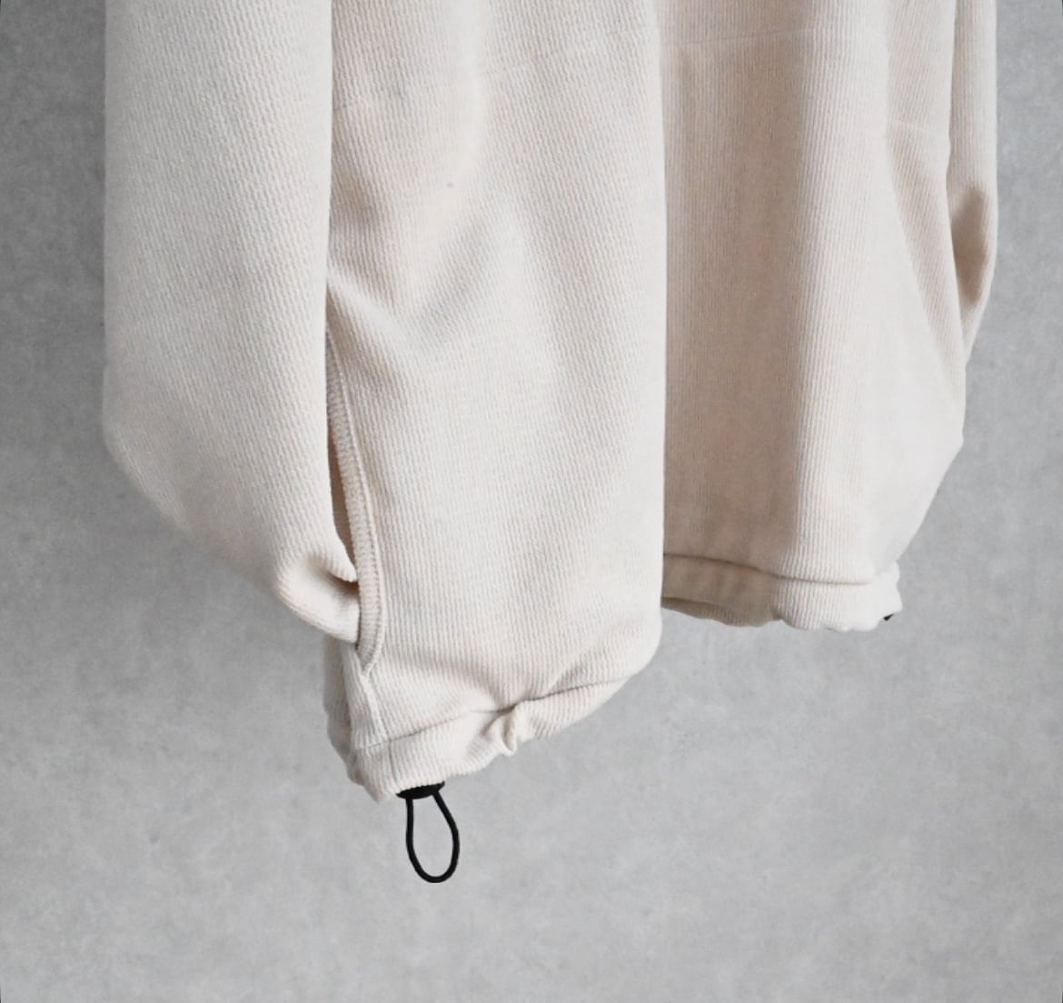 25AW》【STILL BY HAND】HIGH NECK ZIP UP JUMPERスティルバイハンド