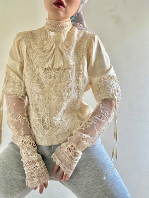 60-70s Vintage Lace Blouse