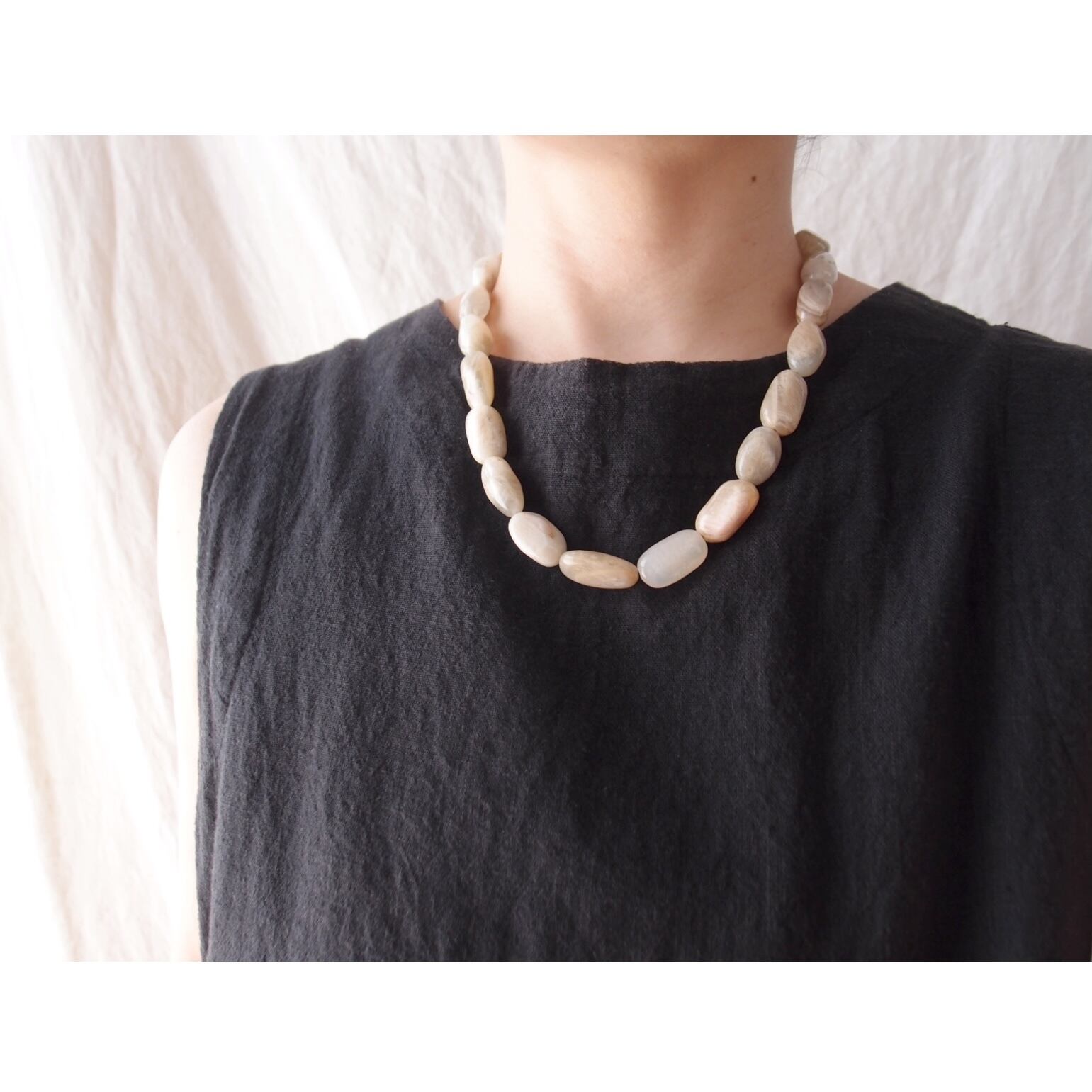 Moonstone Necklace/ムーンストーンネックレス(Beige)