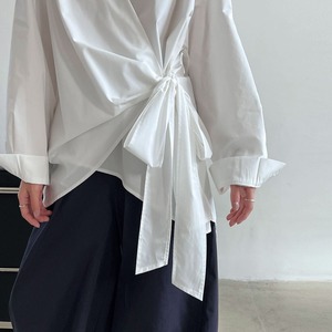 Irregular Waistband Tied Shirt / イレギュラー ウエストバンド タイ シャツ