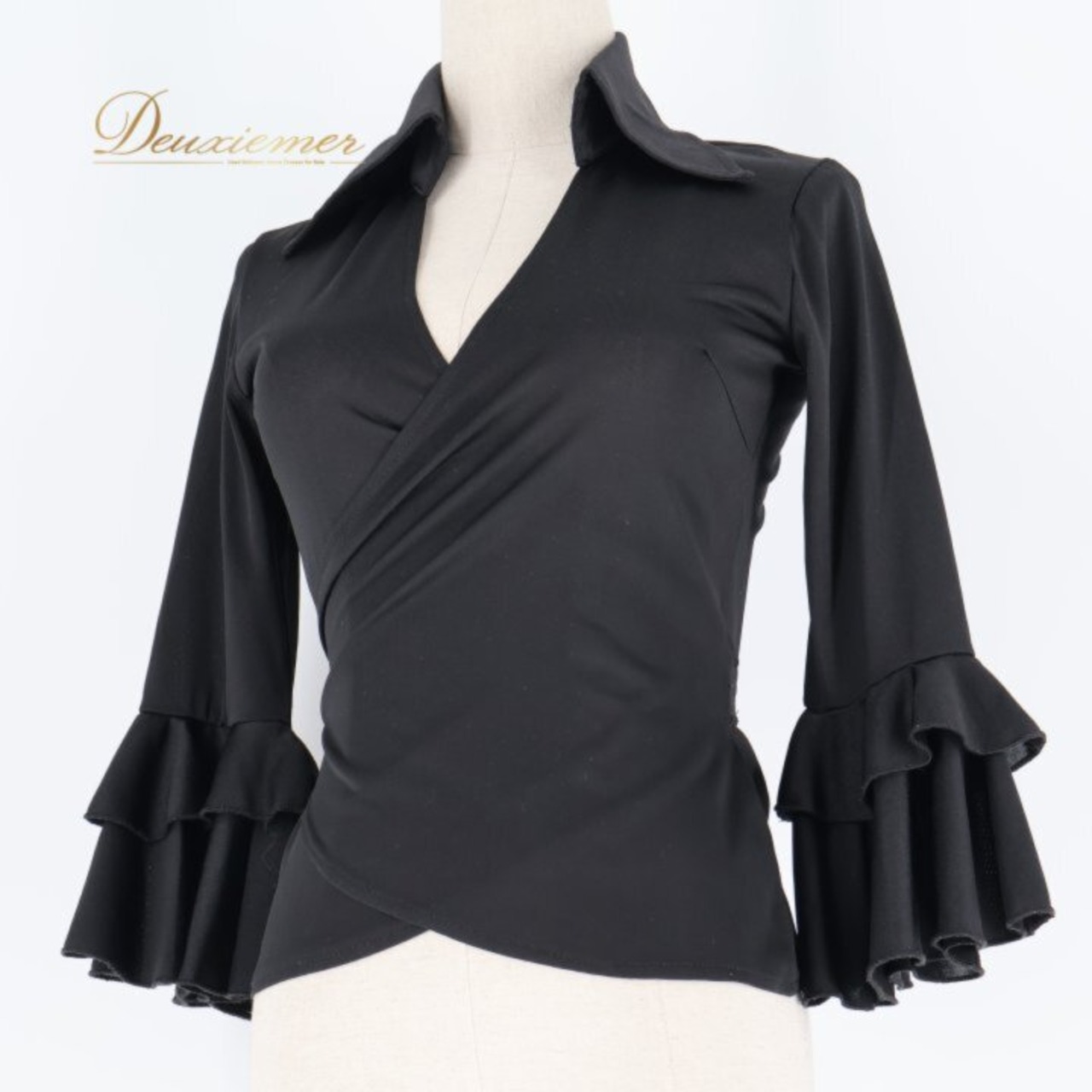 フラメンコ 衣装 ブラウス トップス ブラック系 黒 無地 伸縮 ストレッチ リボン フリル レッスン 練習着 ダンス パーティ 発表会 襟 シンプル 薄手 軽い 伸びる フラメンコレッスン用 ダンスレッスン用 ステージ衣装 練習服 レディース 女性用