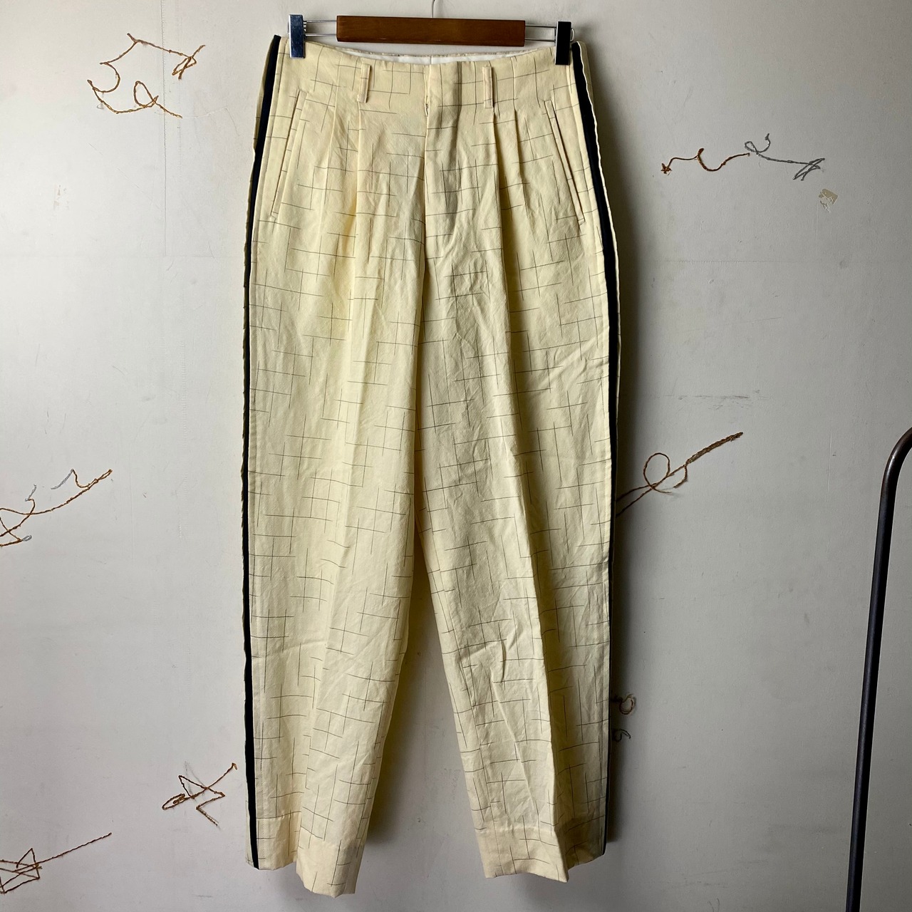 YES SURE! splashed pattern suits set-up “pistol pants”