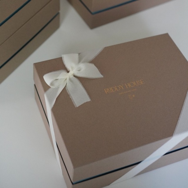 Gift Wrapping / Box