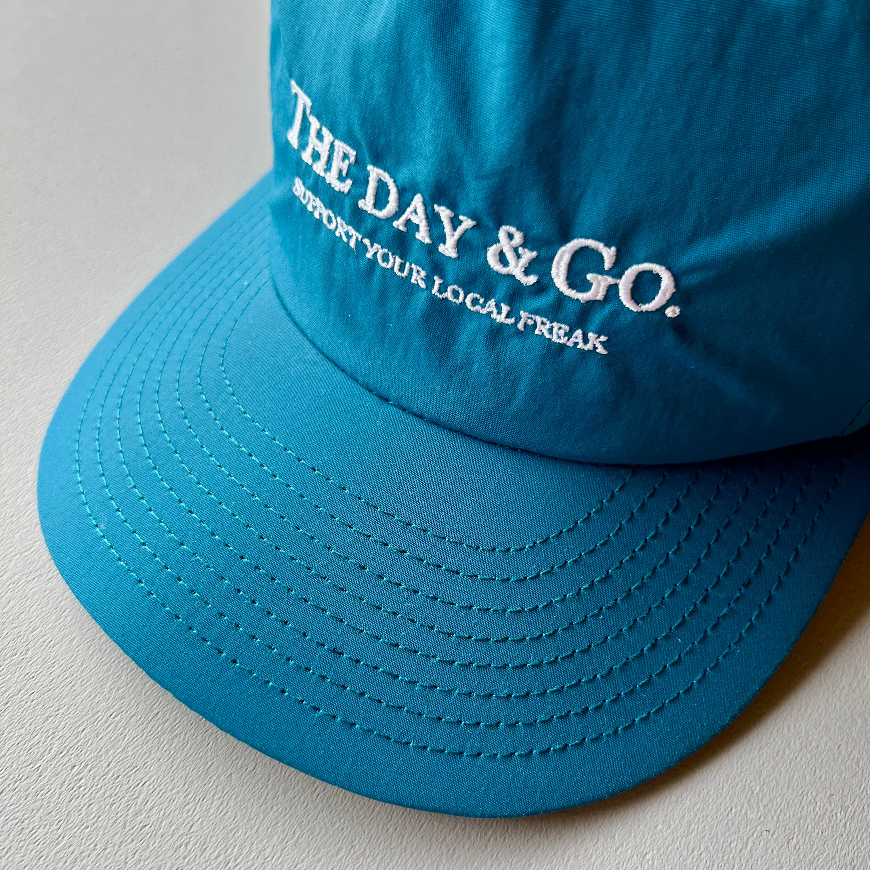 OVER THE DAY TOKYO | THE DAY & Go. EMBROIDERY HAPPY SURF CAP