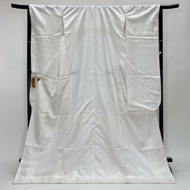 掛下 白打掛 色打掛 白 撮影用 結婚式 リサイクル ポリエステル 花嫁衣装 裄65cm　身丈182cm　美品　 Mサイズ 4065