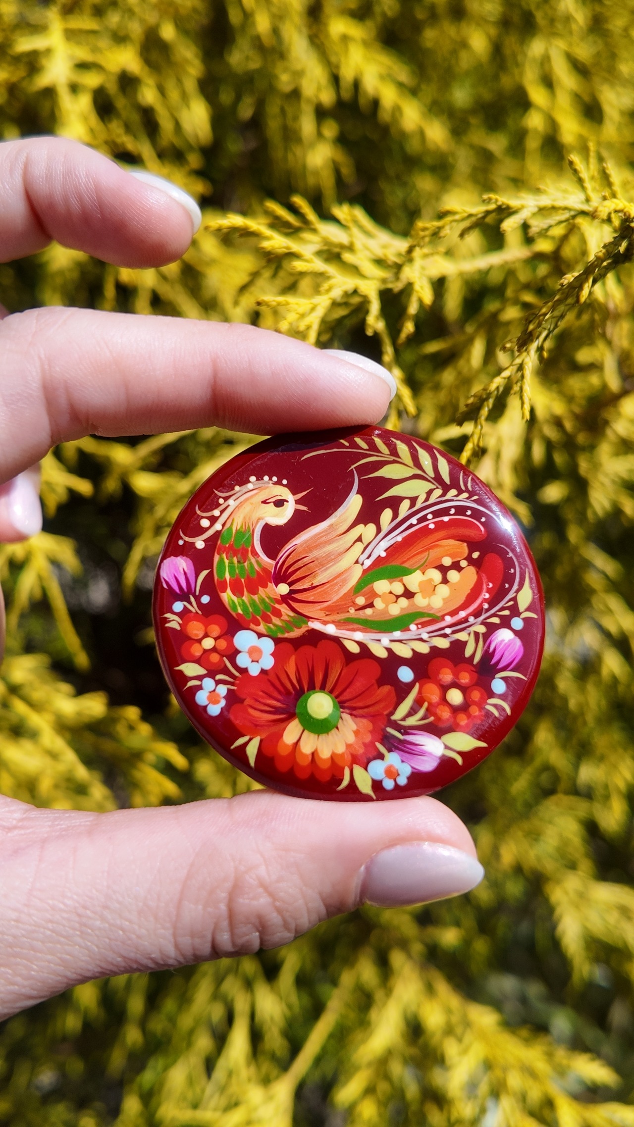 ウクライナ伝統絵画 ペトリキウカ塗り 木製ブローチ（ティモシェンコ作） - 8