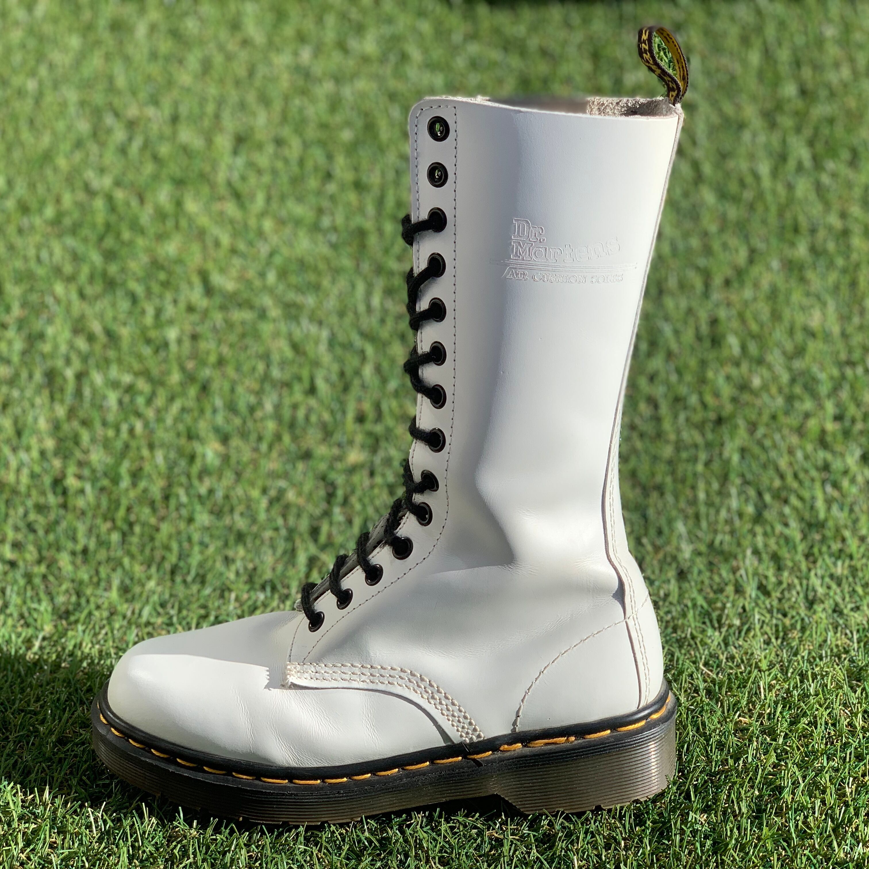 Dr.Martens 14ホール イングランド製 Dr.Martens 14ホール ブーツ