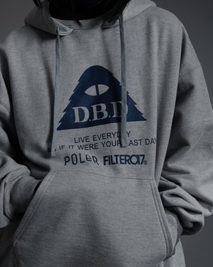 Filter017® X POLeR® D.B.D グラフィックヴィンテージ風厚手フード付きロゴパーカー