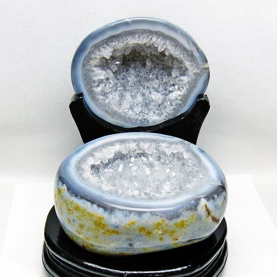 3.6Kg トレジャーメノウ アゲート ジオード 台座付属 一点物 175-1575