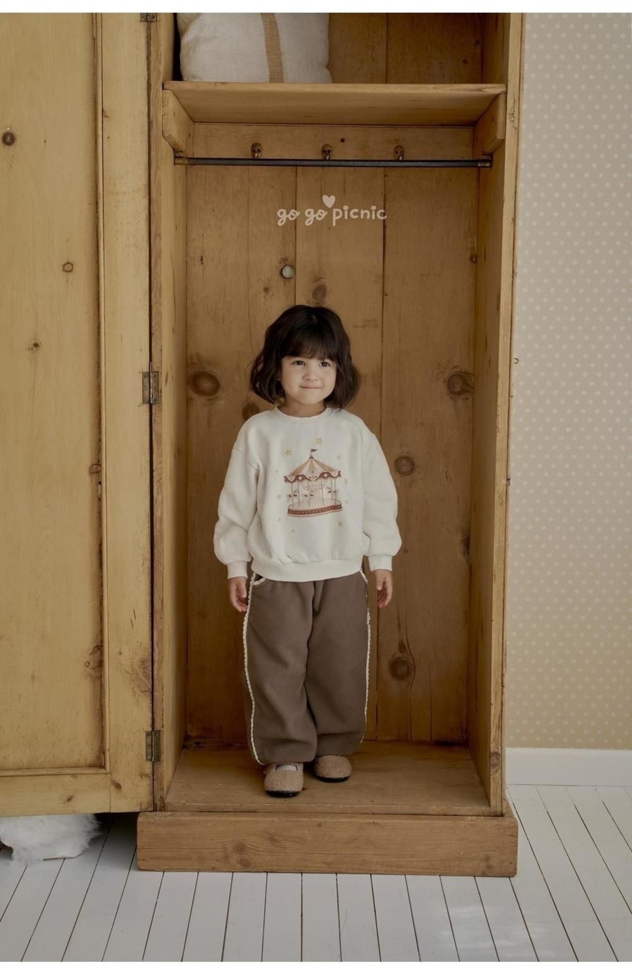韓国子供服 / 26winter / GOGOPICNIC / サーカストレーナー / キッズ / 冬服 *XS~XL*