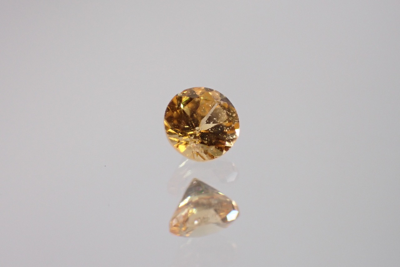 スペサルタイトガーネット　0.33ct　[C1‐14]