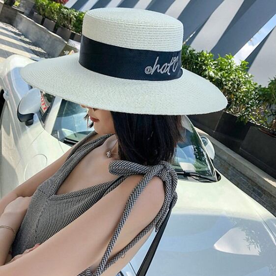 【予約販売】帽子 ハット 麦わら帽子 ストローハット レディース UV対策 リボン 刺繍 調節可 ベージュ/ホワイト/ブラック アウトドア 日焼け防止 紫外線 女優帽 こなれ感 お洒落 韓国 夏 ビーチ 海 トレンド