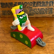 M&M's クリスマス・トレイン・トッパー サーカストレイン 列車 機関車 グリーン ミールトイ エムアンドエムズ MU-296