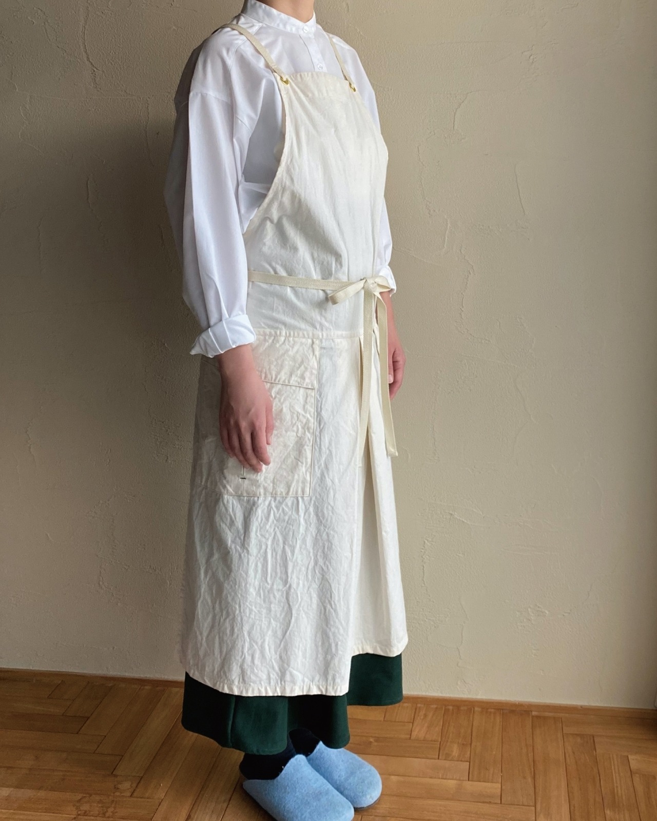 POLITE work apron 02 KI / ポライト ワークエプロン 02（キナリ）