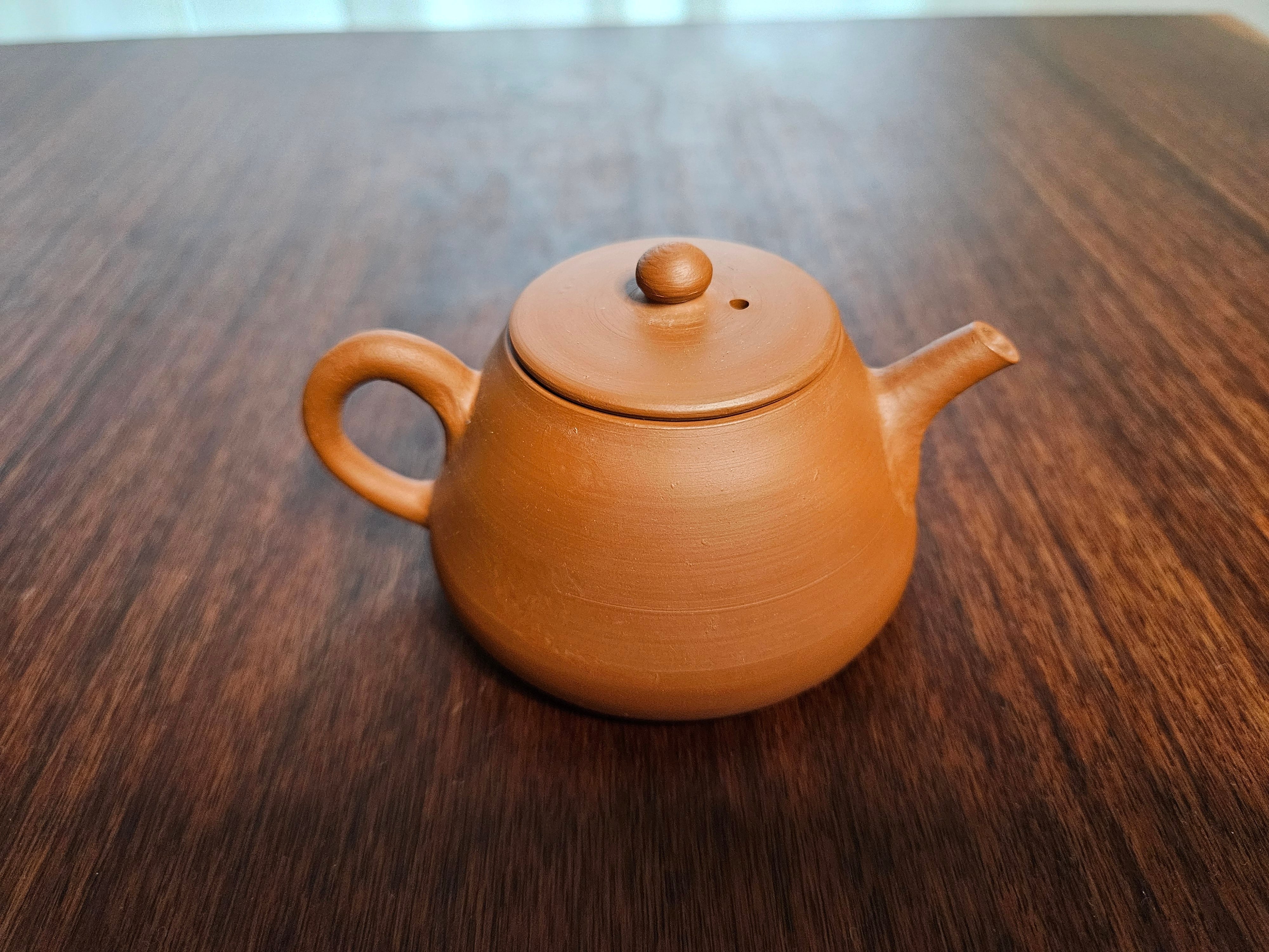 常滑焼急須】富士型印籠蓋後手急須 三代山田陶山作 | お茶の店