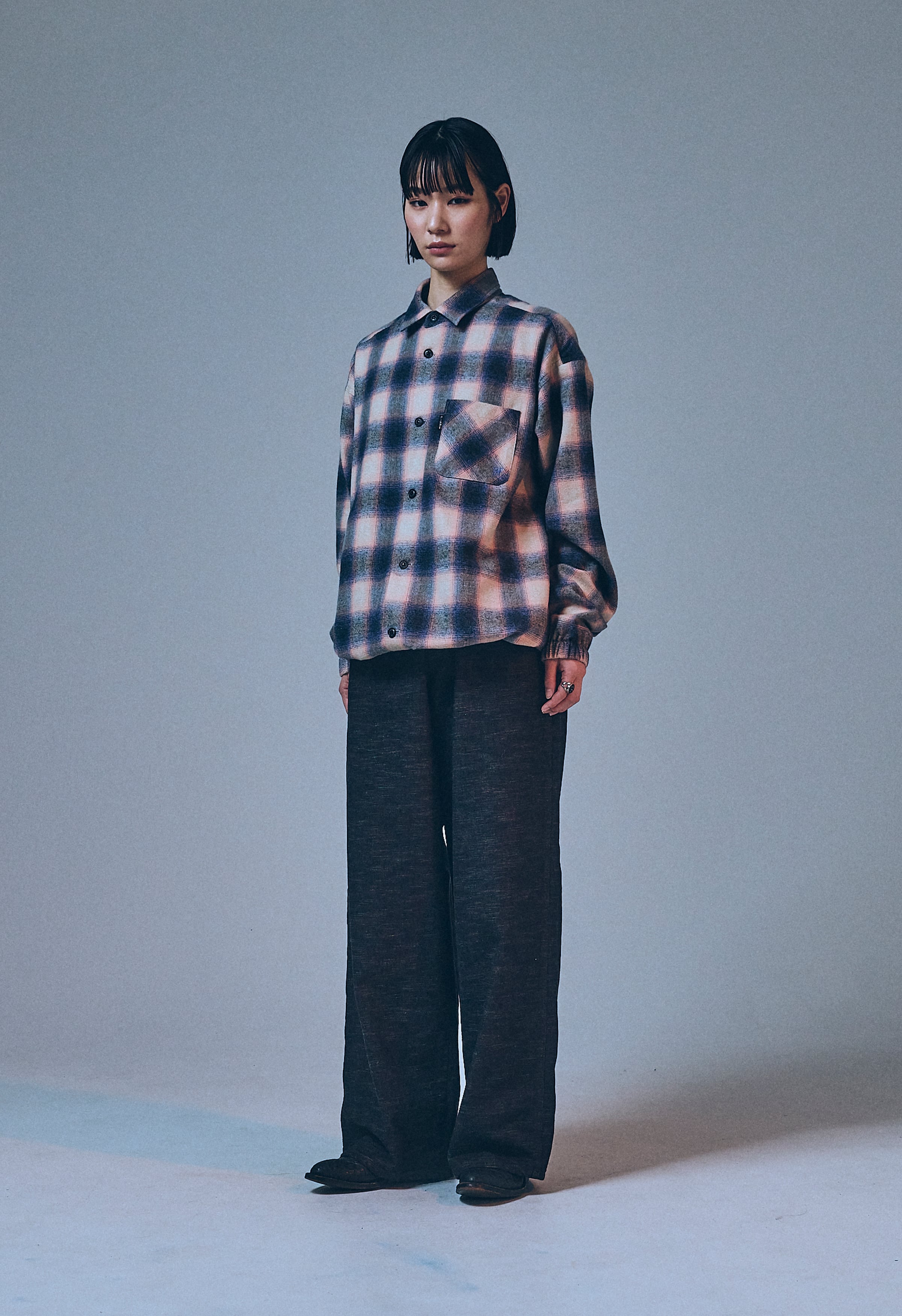 新品 THREEFACE OMBRE CHECK SETUP オンブレ Mサイズ RAGEBLUE（レイジブルー）の「【UNISEX】Ombre check big shirt