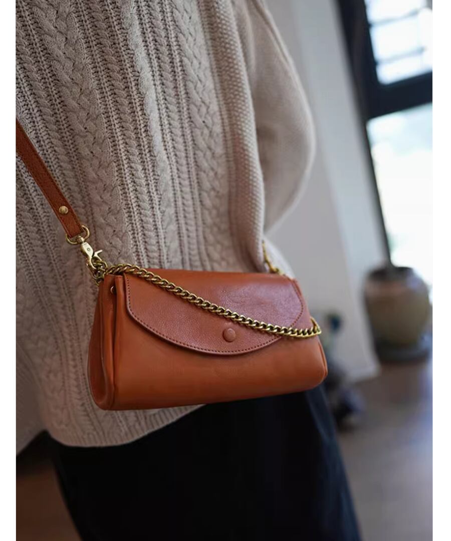 レザー◆スクエアクロスボディ・ショルダーバッグ【e-70249】