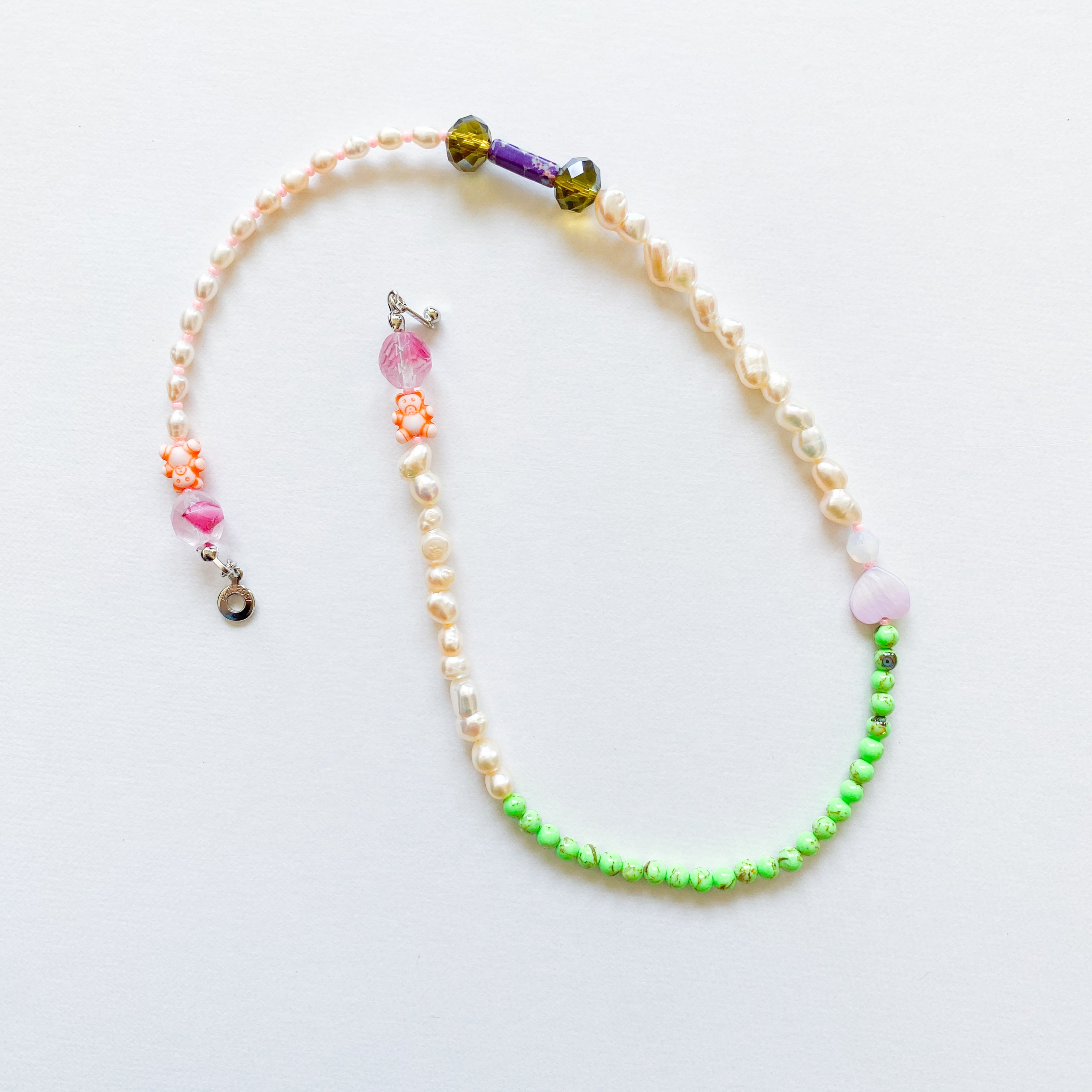 淡水パールとビーズのネックレス