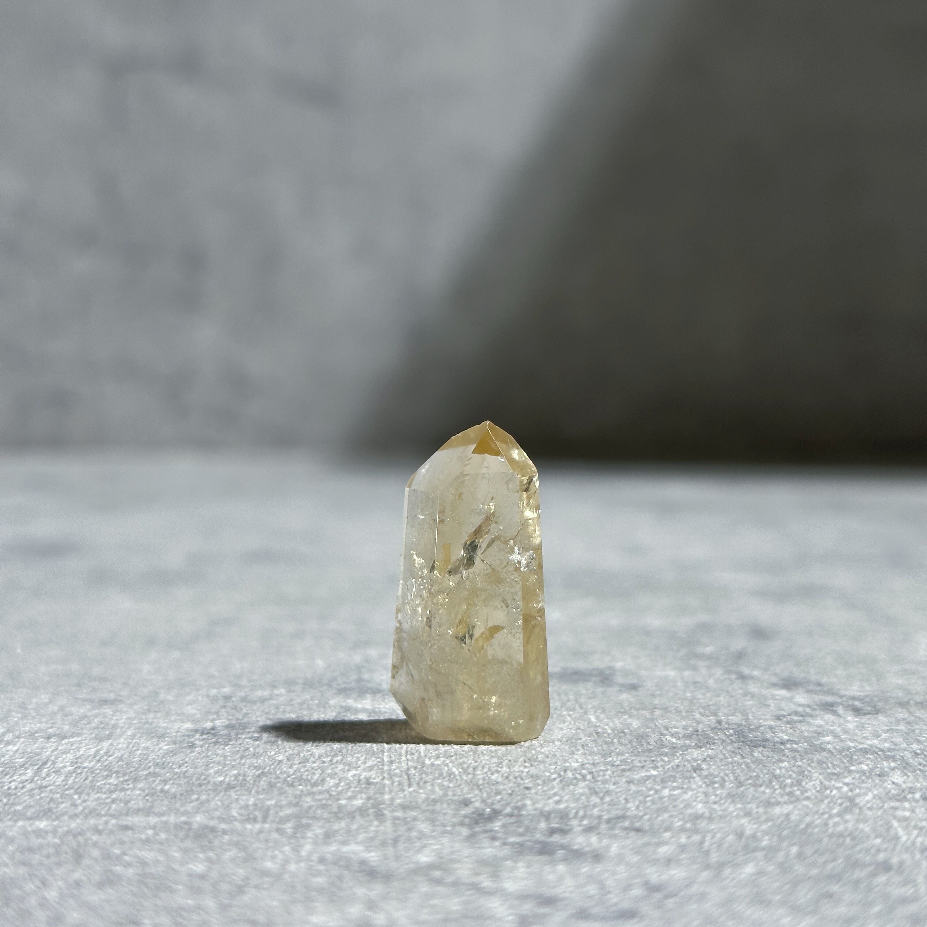 シトリン（黄水晶） タワー05◇ Citrine ◇ 天然石・鉱物