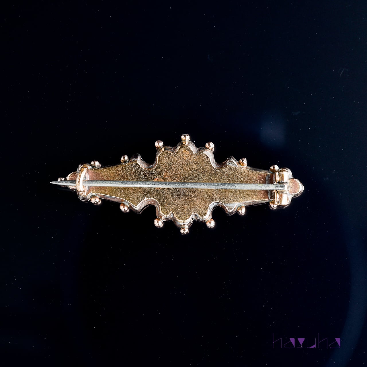 英国ビンテージ 9Kゴールド　 シードパールのブローチ アンティーク 9Kゴールド 合成ルビー シードパール バーブローチ