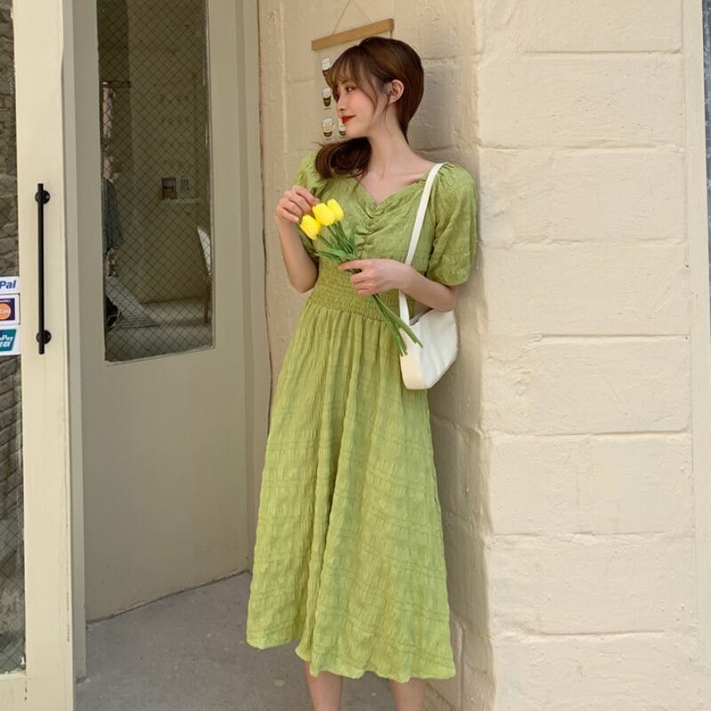 2020年夏の新しいウエスタンスタイルの薄いスクエアネック半袖ドレス女性のミドル丈気質ウエストカットキキョウの知恵スモークスカート 1号婦人60058659745