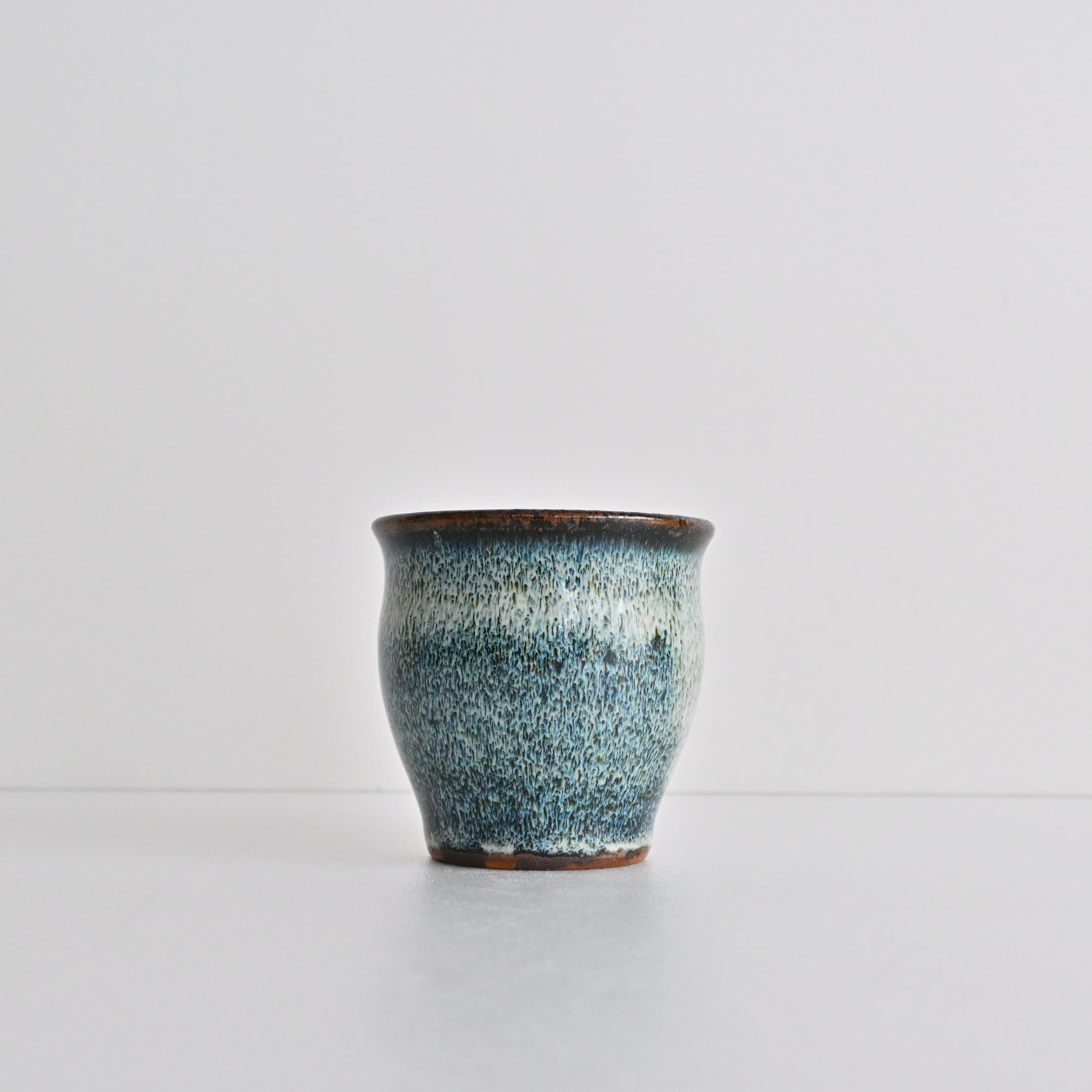 湯町窯 海鼠釉マグカップ | ovibos