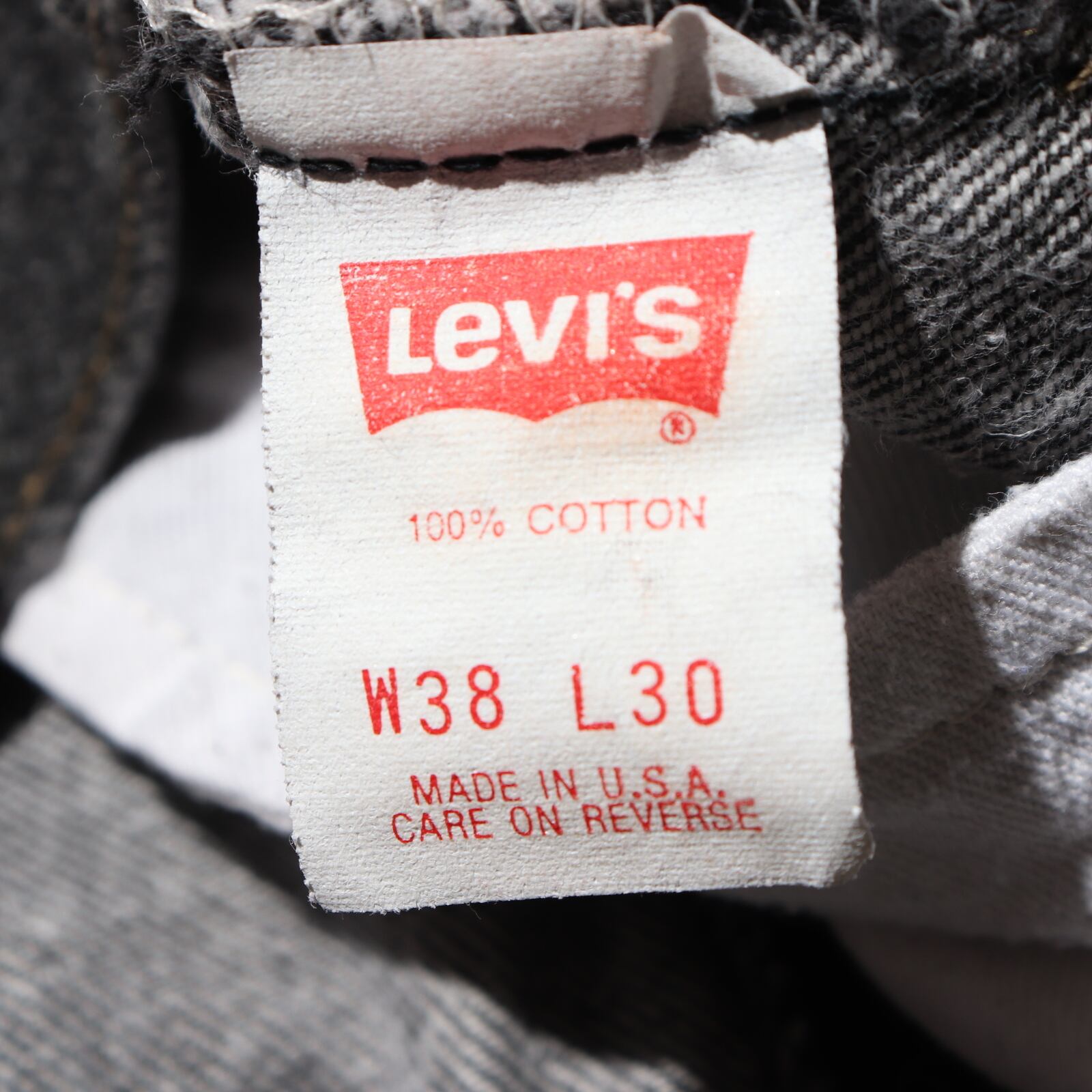 美品 38×30 先染め 501 米国製 Levi's ブラックデニムパンツ 黒