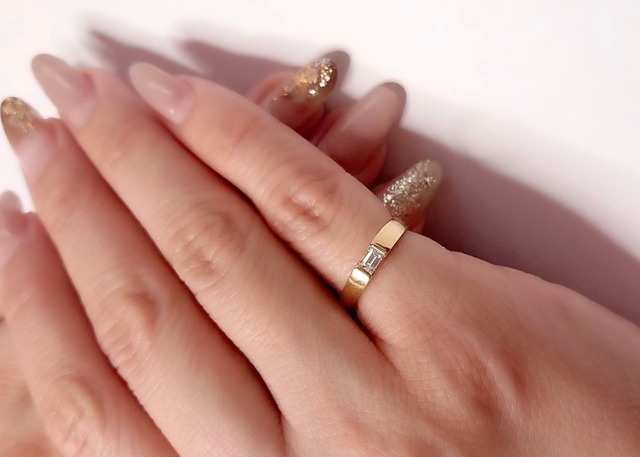 K18 D0.18ct スクエアダイヤリング ○ | 株式会社Jewelry伊藤