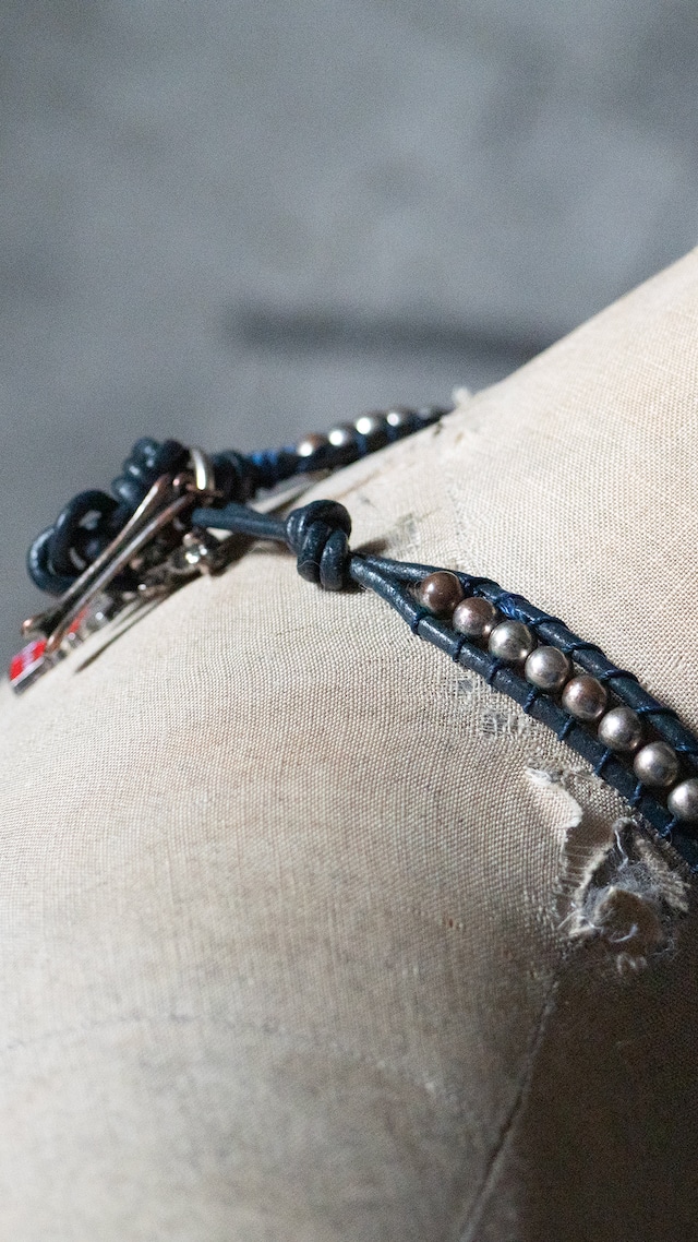 "Lizas" used leather string beads necklace