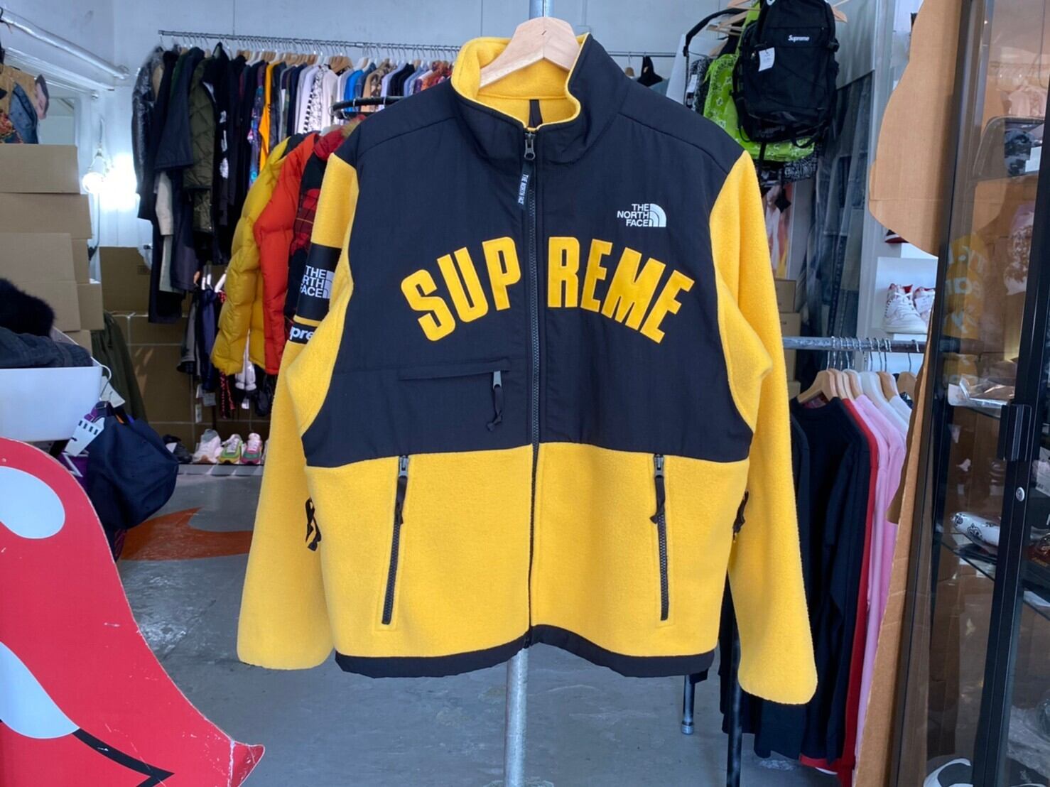 Supreme × THE NORTH FACE ARC LOGO DENALI FLEECE JACKET YELLOW ...