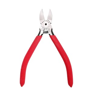 【特価処分】小型ニッパー BY8222 ニッパー薄刃 160mm 55#炭素鋼 斜めプライヤー ミニ精密作業用ニッパー 軟 ・ 硬線両用 銅線切断に DIY手作り プラモデル 手工業職人用 模型専用 繊細な作業工具