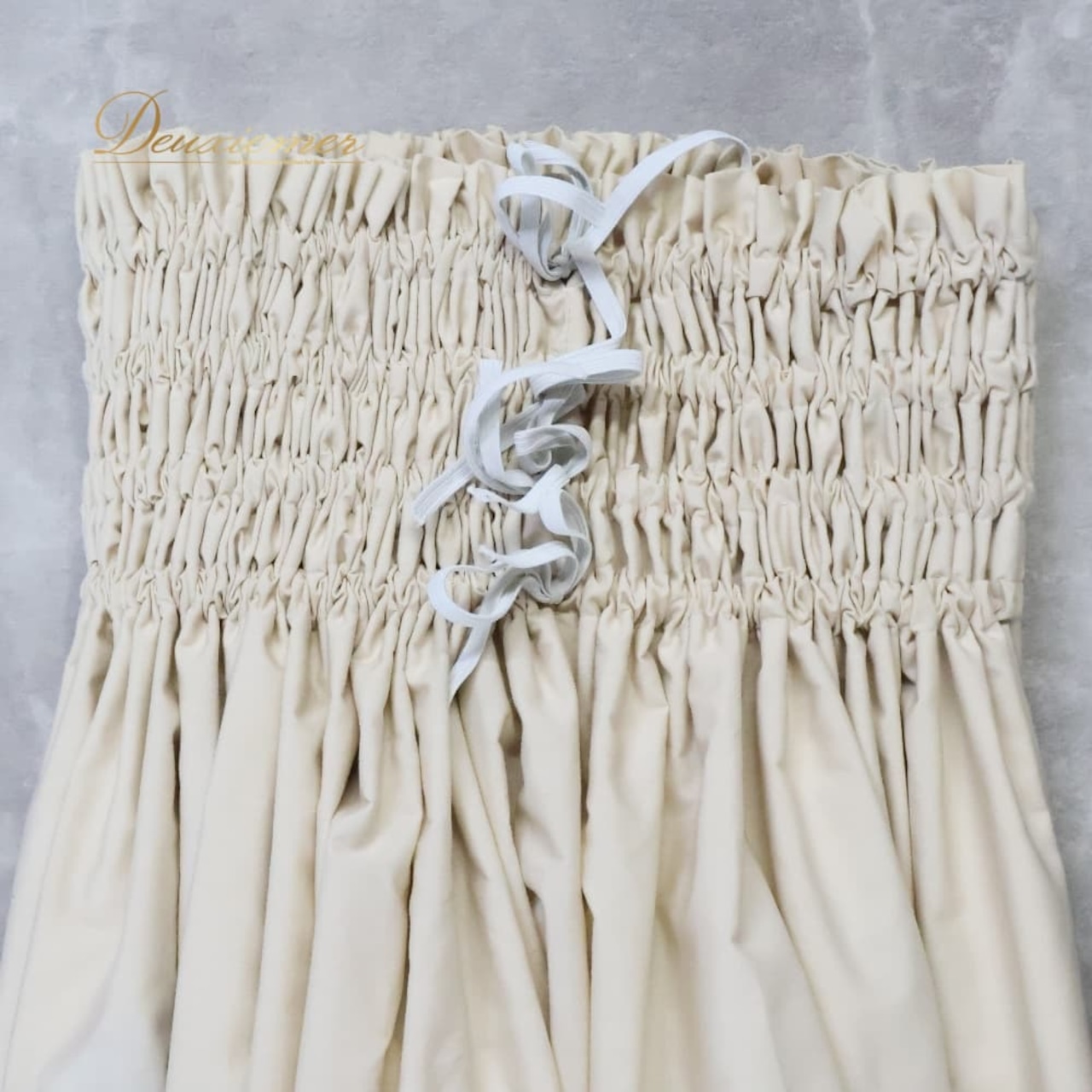 フラダンス 衣装 パウスカート ベージュ系 レフア柄 シングル シンプル カラフル かわいい 華やか 鮮やか 明るい 赤 緑 レッド系 グリーン系 ダンス衣装 ハワイアンダンス レディース ハワイアン アロハ ハワイアンプリント フラ ダンス レッスン 練習