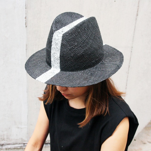 Bao MHAT × LINE White  ブラック バオ ハット  帽子 HAT
